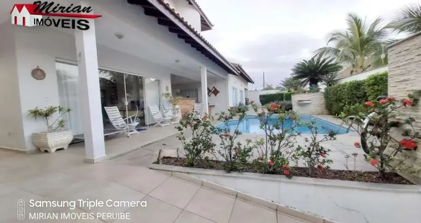 Casa a venda em peruibe 150 metros da praia com piscina em 2 lotes , salão de festas