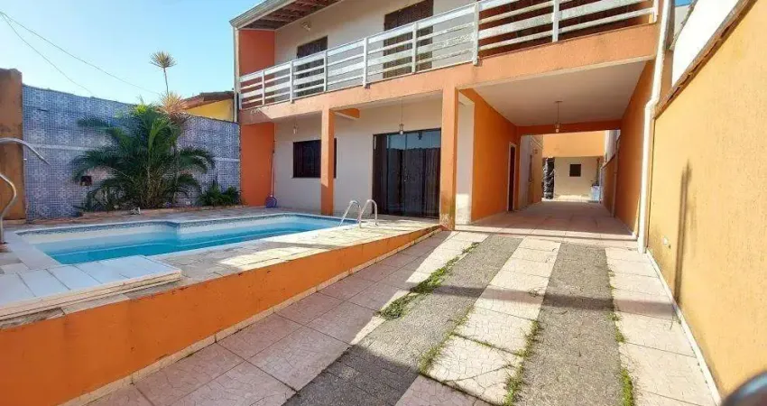 Sobrado venda em bairro nobre de peruibe. excelente oportunidade de negócio. 5 dormitórios, 3 suítes, ampla sala para 3 ambientes, piscina, churrasq