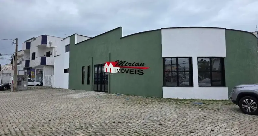 Salão comercial com frente para avenida padre anchieta ideal para salão , clinica medica, restaurante , clinica dentista