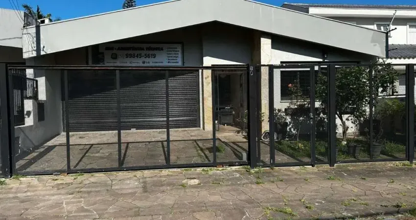 Casa com 3 quartos à venda na Avenida Doutor Walter Só Jobim, 80, Jardim Lindóia, Porto Alegre