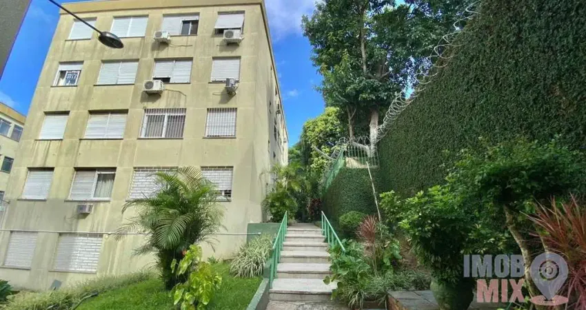 Apartamento com 2 quartos à venda na Rua Sapê, 690, Passo da Areia, Porto Alegre