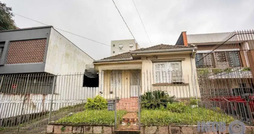 Casa com 3 quartos à venda na Beco Andaraí, 72, Passo da Areia, Porto Alegre