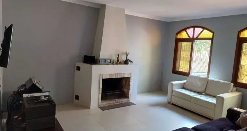 Casa com 4 quartos à venda na Rua Senegal, 240, Vila Ipiranga, Porto Alegre