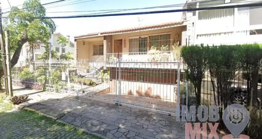 Casa com 3 quartos à venda na Rua Emília Stefani Aloísio, 80, Jardim Lindóia, Porto Alegre