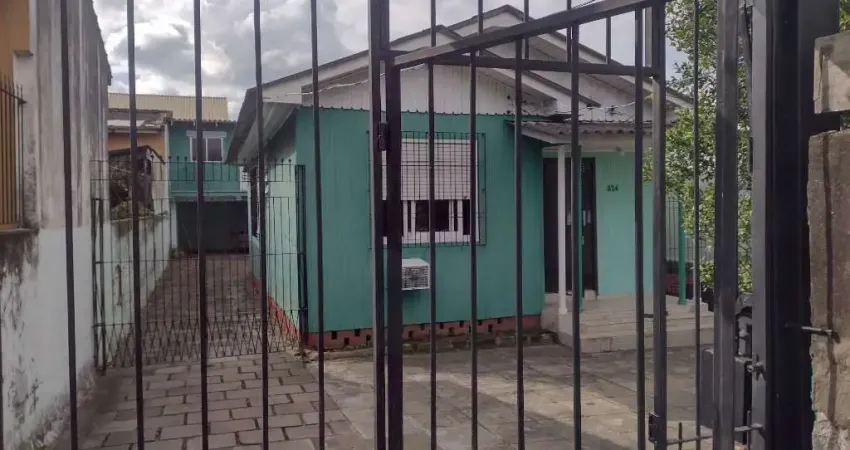 Casa com 2 quartos à venda na Rua Dom Luiz Guanella, 524, Vila Ipiranga, Porto Alegre