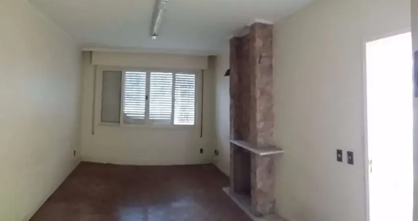 Casa com 3 quartos à venda na Avenida Nemoto, 6, São Sebastião, Porto Alegre