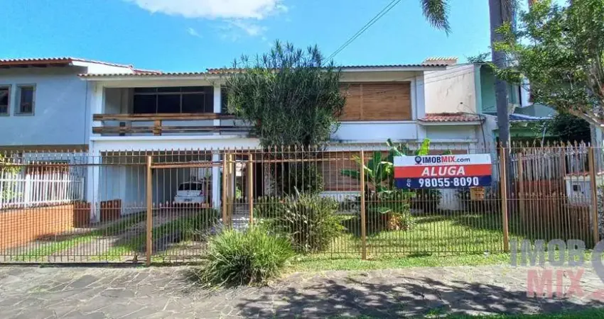 Casa com 3 quartos para alugar na Avenida La Paz, 39, Jardim Lindóia, Porto Alegre
