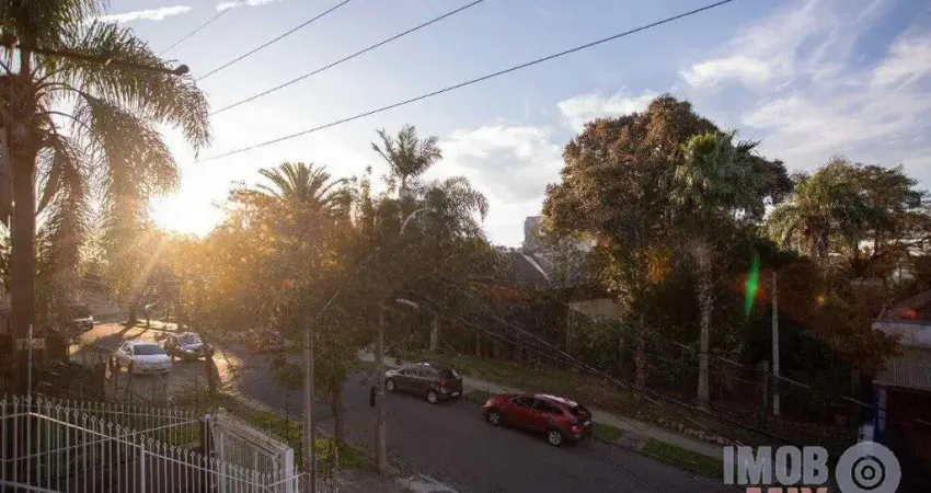 Casa com 3 quartos à venda na Travessa Orion, 281, Cristo Redentor, Porto Alegre
