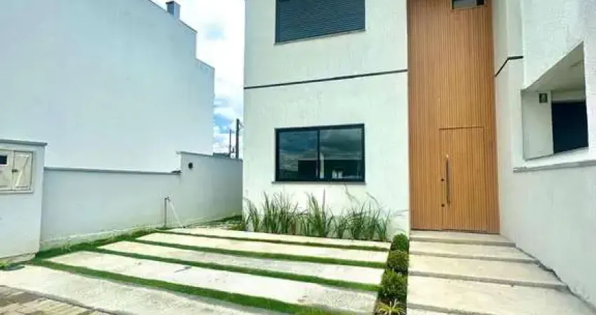 Casa com 3 quartos para alugar na Avenida Arroio Feijó, 2425, Rubem Berta, Porto Alegre