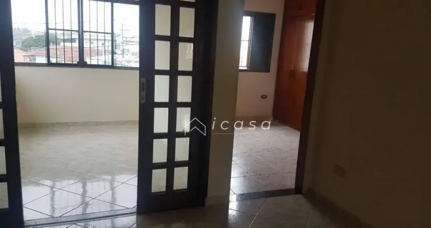 Sobrado com 4 dormitórios à venda, 178 m² por R$ 710.200,00 - Jardim Uirá - São José dos Campos/SP