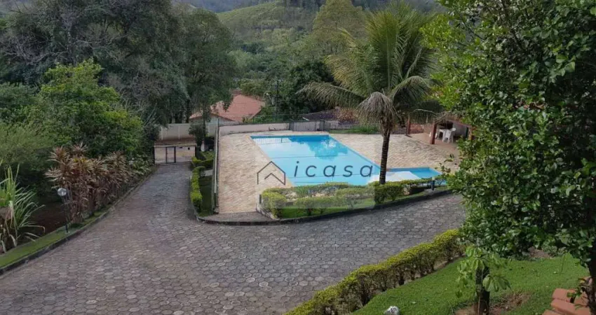 Casa com 6 dormitórios, 800 m² - venda por R$ 2.800.000,00 ou aluguel por R$ 9.000,00/mês - Jardim Cachoeira - Amparo/SP
