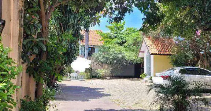Sobrado com 3 dormitórios à venda, 700 m² por R$ 5.500.000,00 - Independência - Taubaté/SP