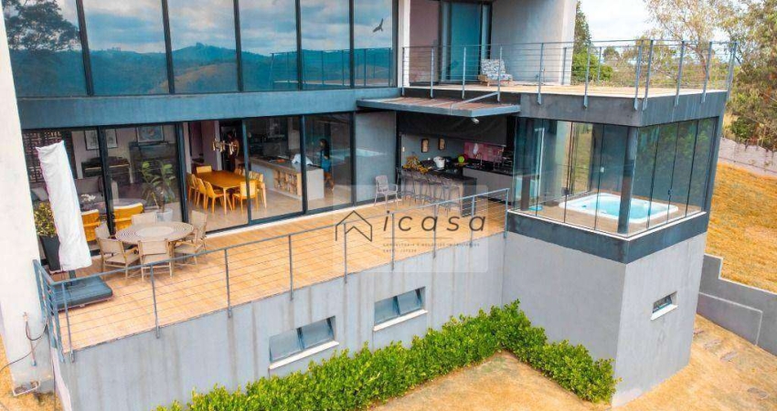 Sobrado com 3 dormitórios à venda, 405 m² por R$ 2.226.000,00 - Tapanhão - Jambeiro/SP