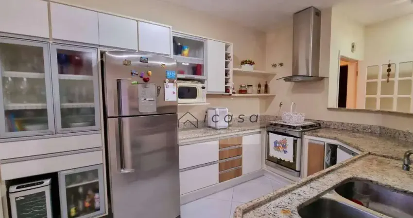 Casa com 3 dormitórios à venda, 200 m² por R$ 1.537.000,00 - Condomínio Residencial Floresta - São José dos Campos/SP