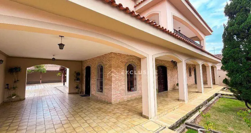 Sobrado com 3 dormitórios à venda, 500 m² por R$ 2.200.000,00 - Vila São João - Caçapava/SP