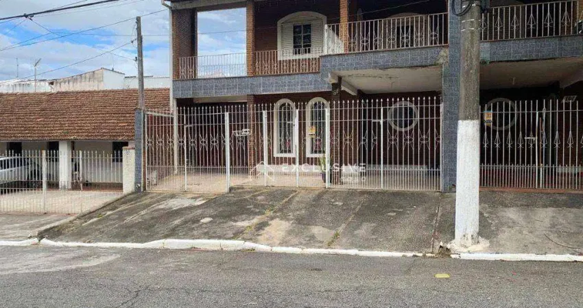 Sobrado com 3 dormitórios à venda, 150 m² por R$ 383.000,00 - Vila Bandeirantes - Caçapava/SP