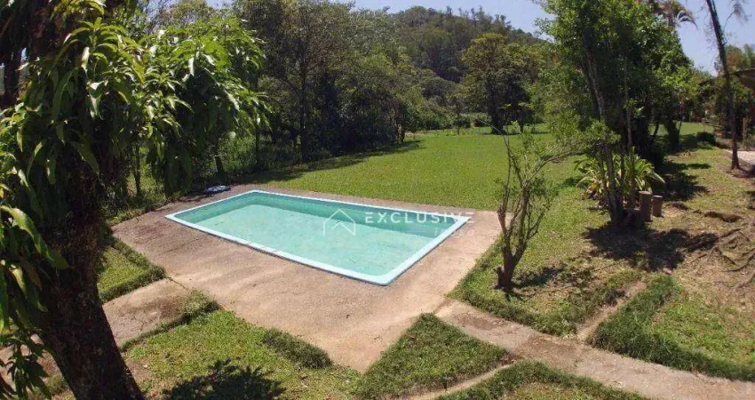 Sítio com 7 dormitórios à venda, 121000 m² por R$ 1.600.000,00 - Costinha - São José dos Campos/SP