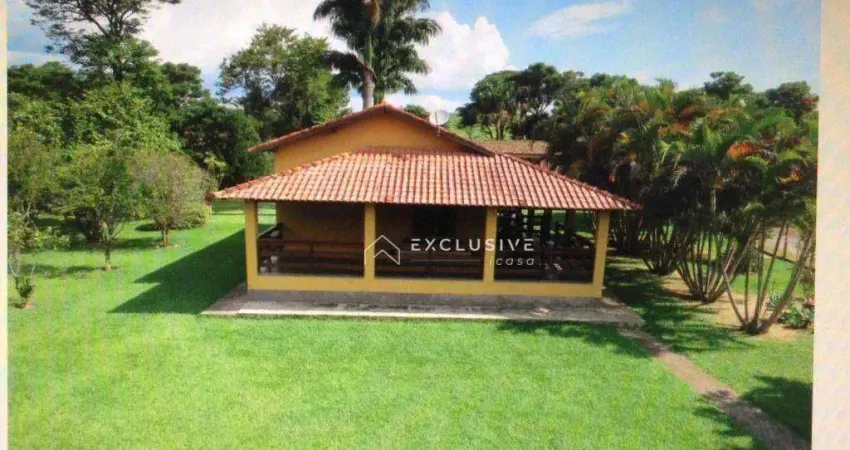 Chácara com 7 dormitórios à venda, 15000 m² por R$ 2.400.000,00 - Embaú - Cachoeira Paulista/SP