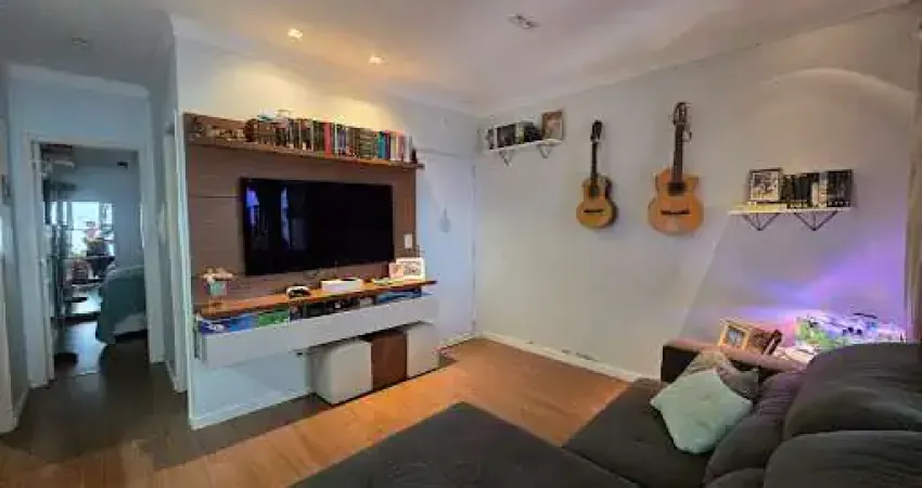 Casa com 2 dormitórios à venda, 85 m² por R$ 630.000,00 - Vila Das Flores - São José dos Campos/SP