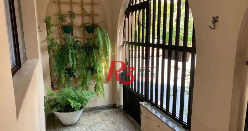 Locação ou Venda sobrado com 3 dormitórios à venda no Boqueirão - Santos/SP