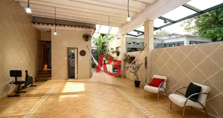 Casa à venda, 350 m² por R$ 1.580.000,00 - Vila Belmiro - Santos/SP
