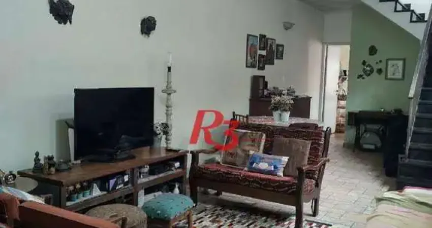 Sobrado à venda, 202 m² por R$ 720.000,00 - Vila Valença - São Vicente/SP