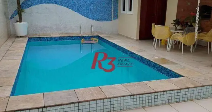 Sobrado á venda 3 quartos 2 Suítes Piscina Churrasqueira 5 vgs Boqueirão.
