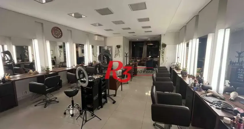 Sobrado com 3 dormitórios à venda, 210 m² por R$ 2.400.000,00 - Boqueirão - Santos/SP