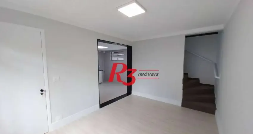 Sobrado com 2 dormitórios à venda, 80 m² por R$ 780.000,00 - Campo Grande - Santos/SP