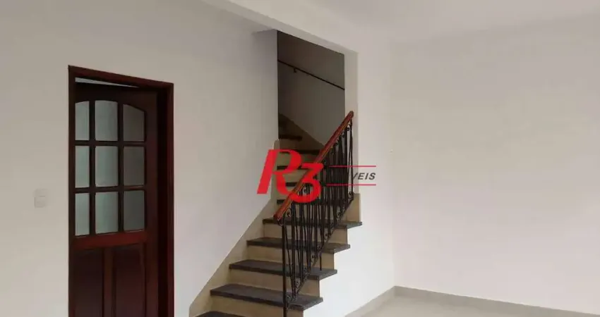Sobrado com 3 dormitórios à venda, 103 m² por R$ 800.000,00 - Embaré - Santos/SP