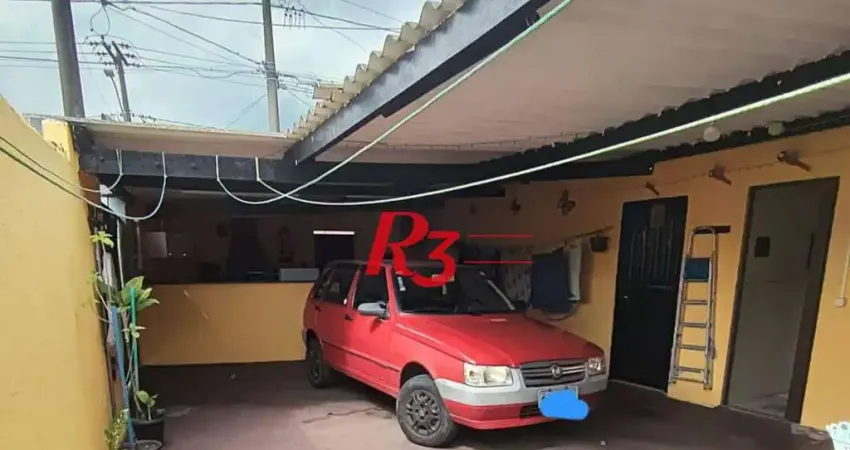 Casa com 3 dormitórios à venda, 200 m² por R$ 650.000,00 - Areia Branca - Santos/SP