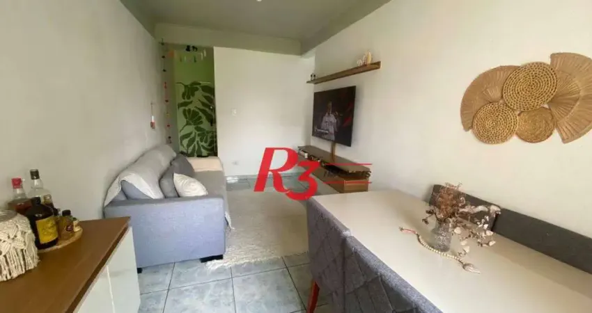 Apartamento com 2 dormitórios à venda, 75 m² por R$ 300.000,00 - Centro - São Vicente/SP