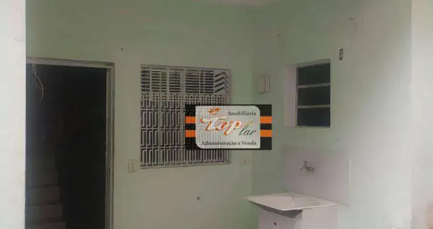 Casa com 1 dormitório para alugar, 30 m² por R$ 750,00/mês - Vila Zat - São Paulo/SP