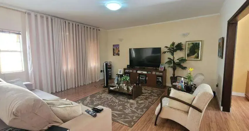 Casa à venda em Campinas, Parque São Quirino, com 3 quartos, com 179.5 m²