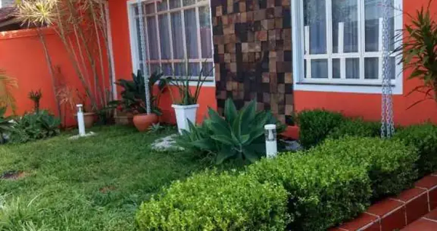 Casa com 4 quartos à venda na Rua Raggi Izar, 2145, Boqueirão, Curitiba