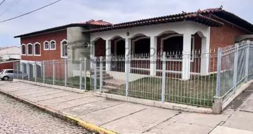 Casa com 4 dormitórios à venda, 1049 m² por R$ 2.700.000,00 - Vila Nova - Salto/SP