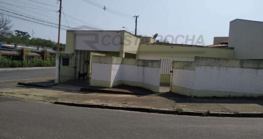 Casa com 3 dormitórios à venda, 120 m² por R$ 365.000 - Jardim Três Marias - Salto/SP