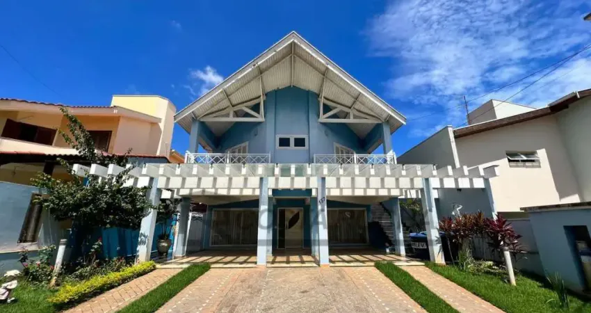 Casa com 3 dormitórios à venda, 375 m² por R$ 1.200.000,00 - Condomínio Esplanada - Salto/SP