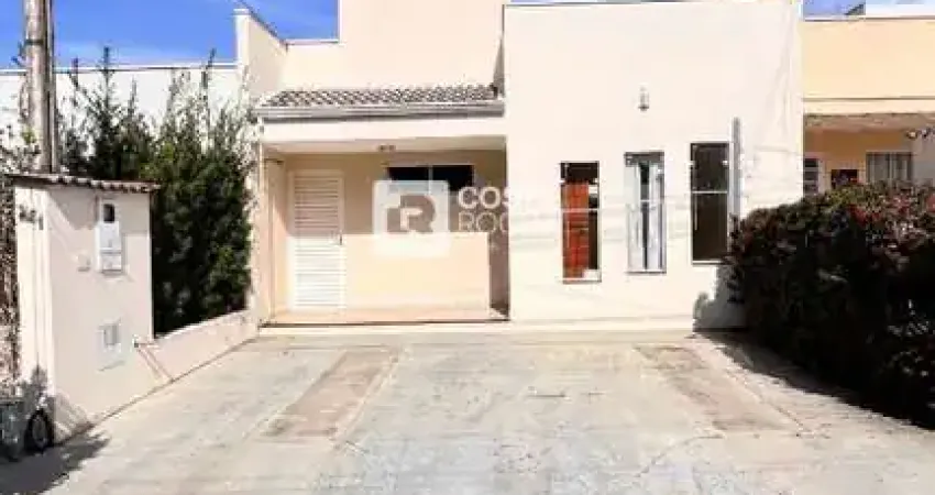 Casa com 2 quartos - Condomínio Ilha das Águas - Salto/SP
