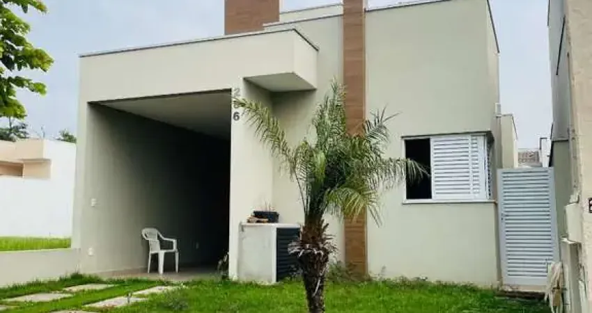 Casa com 3 dormitórios à venda, 130 m² por R$ 780.000,00 - Condomínio Village Moutonnée - Salto/SP