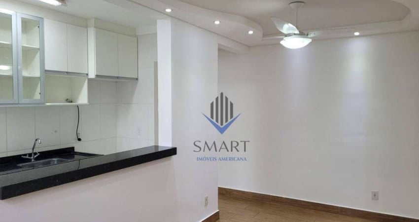 Apartamento com 2 dormitórios para alugar, 45 m² por R$ 1.296/mês - Chácara Letônia - Americana/SP