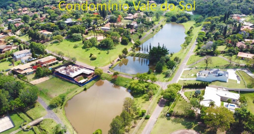 Terreno em condomínio fechado à venda no Vale do Sol, Botucatu 