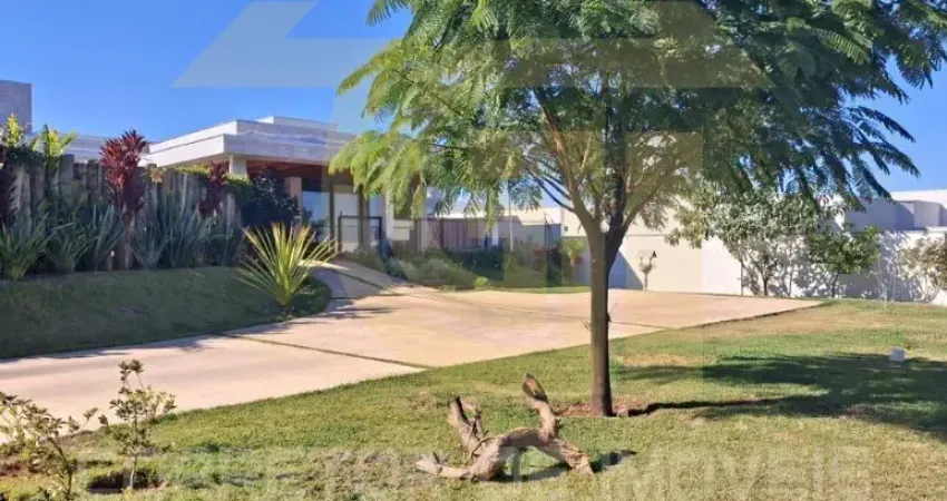 Casa em condomínio fechado com 4 quartos à venda no Residencial Parque Laguna II, Botucatu 