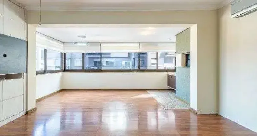 Vende-se apartamento com 3 quartos(1 suíte), 106m² e 2 vagas - bela vista
