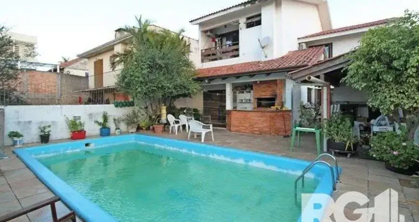 Casa com 3 quartos à venda na Rua Senegal, 230, Vila Ipiranga, Porto Alegre
