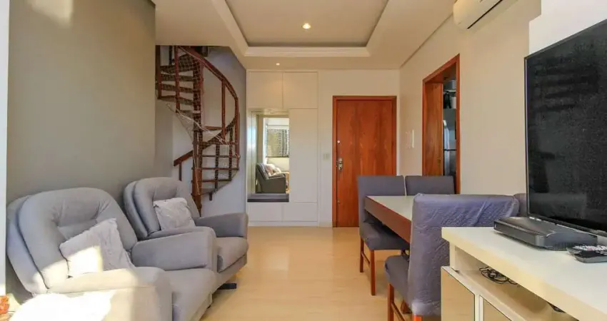 Cobertura à venda com sol nascente, elevador e vaga escriturada