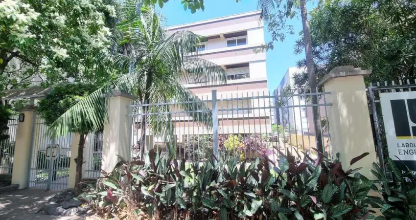 Apartamento 02 dormitórios a venda, térreo, com uma vaga de estacionamento no ba