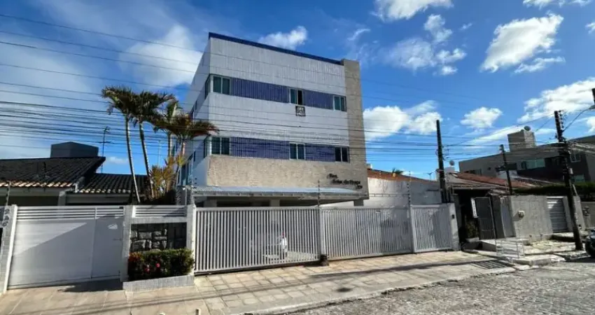 Cobertura mobiliada com 03 qtos na praça da paz no bancários.