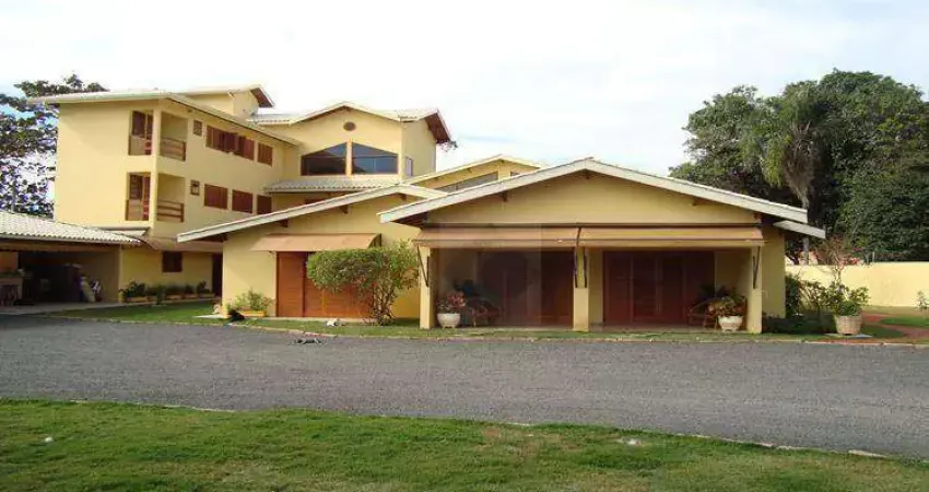 Casa com 6 dormitórios à venda, 1300 m² por R$ 2.200.000,00 - Parque das Bandeiras - Indaiatuba/SP