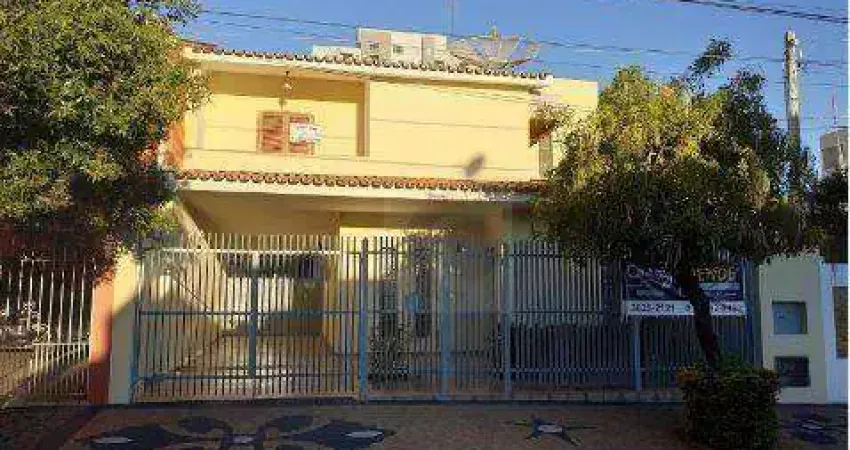 Casa com 3 dormitórios à venda, 272 m² - Jardim América - Indaiatuba/SP